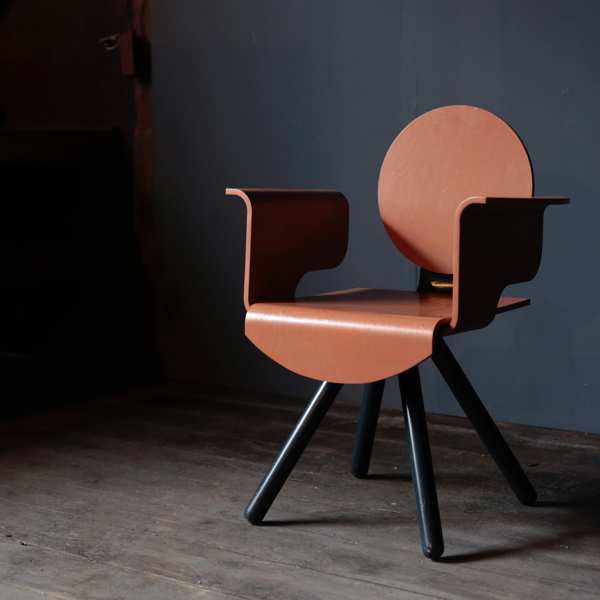 Arm Chair by Shigeru Uchida - Objet d' art